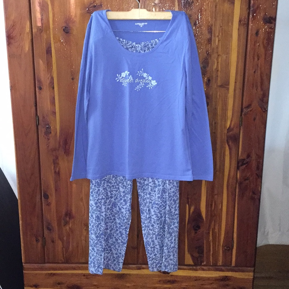 Laura Scott pajamas